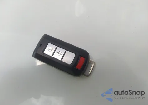 2018 Mitsubishi Outlander Se from USA, damaged, VIN JA4AD3A33JZ032869